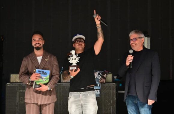 IN DELIRIO PER GEOLIER A CIRELLA IN DELIRIO PER GEOLIER A CIRELLA