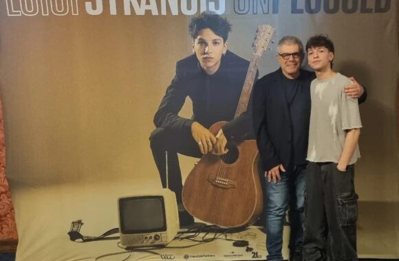 TRIONFALE RITORNO A CASA DI LUIGI STRANGIS