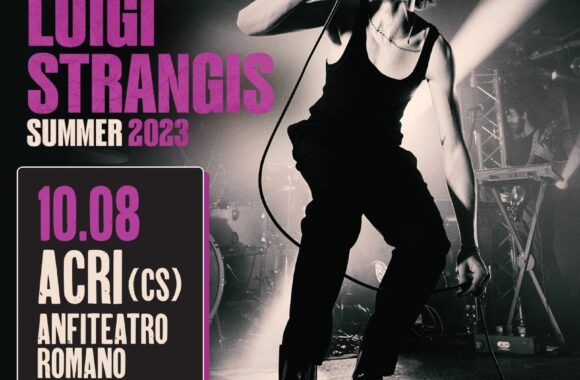 TUTTI PAZZI PER LUIGI STRANGIS AD ACRI TUTTI PAZZI PER LUIGI STRANGIS AD ACRI