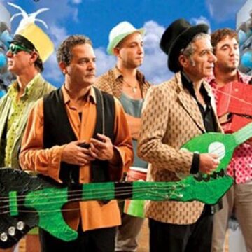 IN MIGLIAIA PER IL PARTO DELLE NUVOLE PESANTI E MICAELA AD AMANTEA