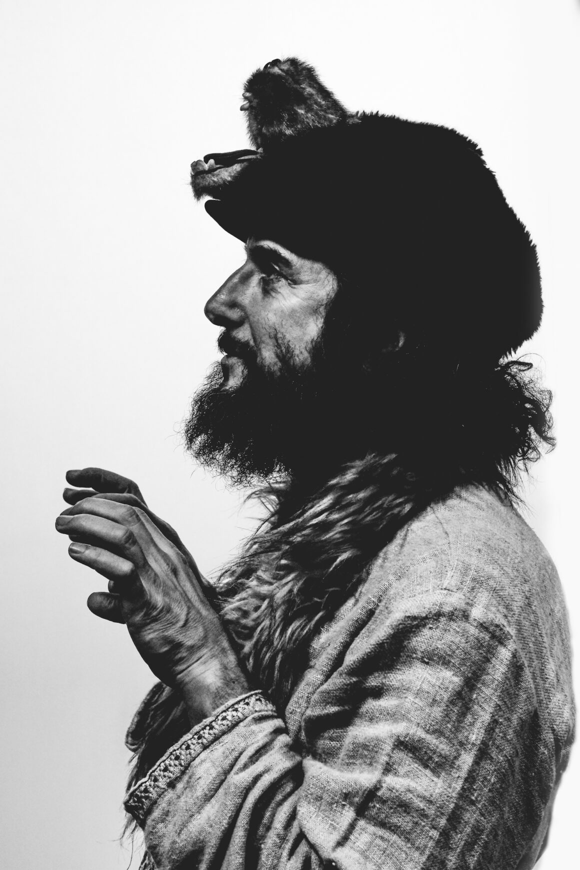 LE BALLATE DI UOMINI E BESTIE DI VINICIO CAPOSSELA AFFASCINANO IL RENDANO