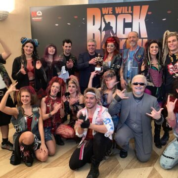 ‘WE WILL ROCK YOU’ DEI QUEEN PREMIO MIGLIOR MUSICAL DEL 2019 ‘WE WILL ROCK YOU’ DEI QUEEN PREMIO MIGLIOR MUSICAL DEL 2019