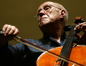 E´ MORTO  ROSTROPOVICH, A REGGIO NEL 2004