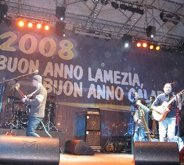 “BUON ANNO LAMEZIA, CAPODANNO GIOVANI“