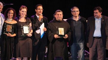 NOTTE DI STELLE E DI PACE