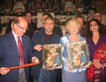 SUCCESSO PER KATIA RICCIARELLI A GIMIGLIANO SUCCESSO PER KATIA RICCIARELLI A GIMIGLIANO